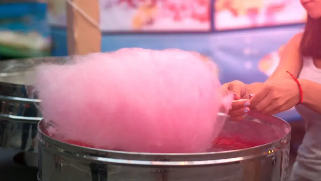 Can Dogs Eat Cotton Candy? Everything You Need to Know