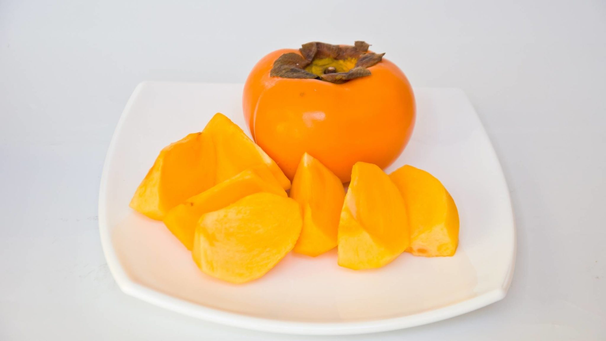 Can Dogs Eat Persimmons? Are they Harmful?